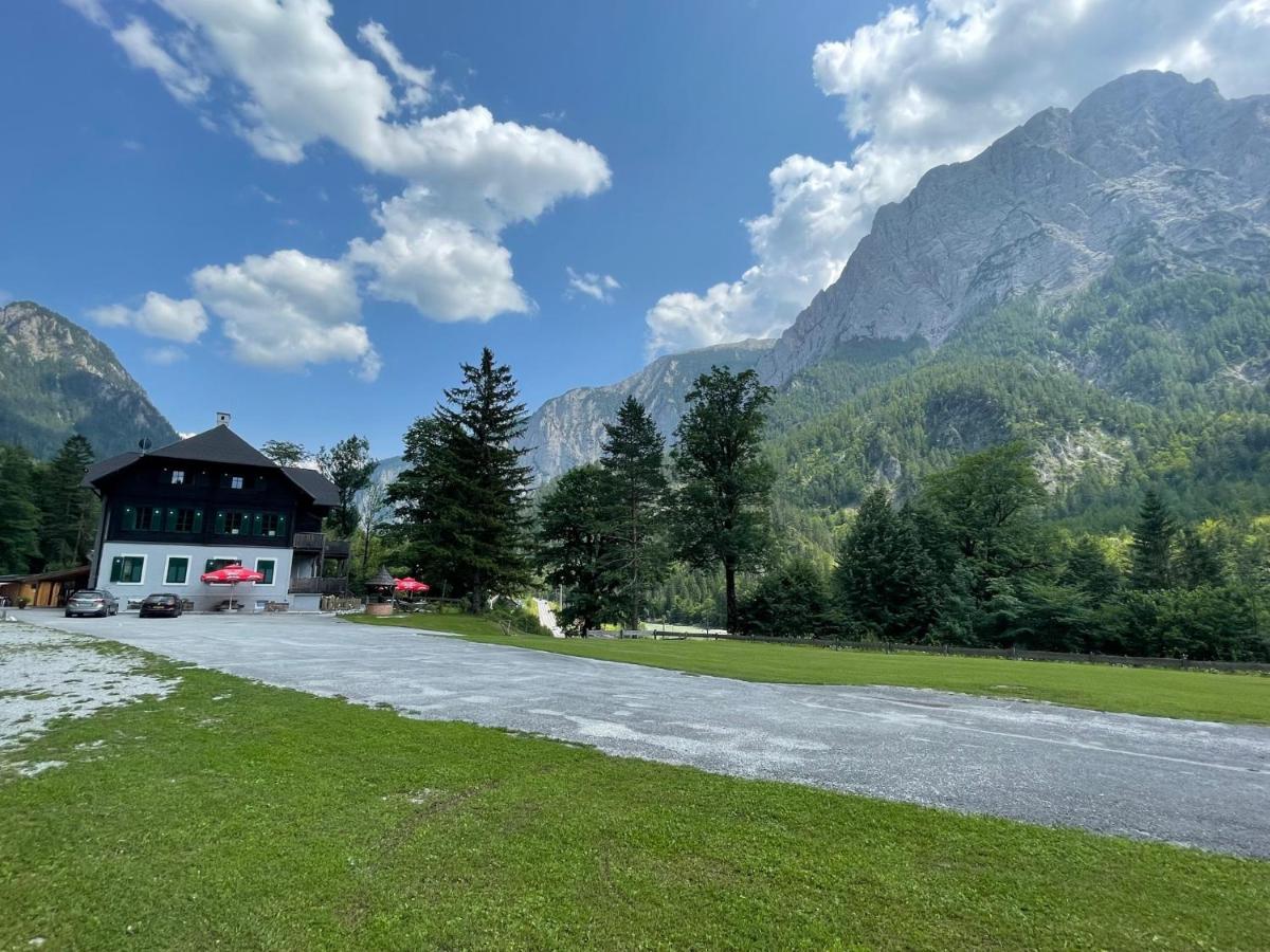 Gesäuse-Lodge Gstatterboden Exterior foto